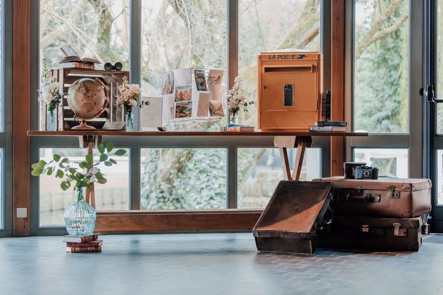 urne-boite-aux-lettres-jaune-laposte-locadeco ©dadouproductions