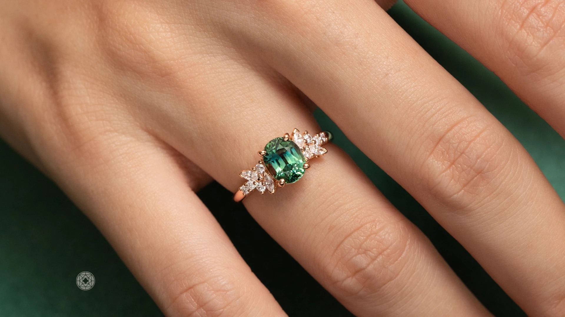 bague-de-fiancailles-saphir-teal-bonnot-paris