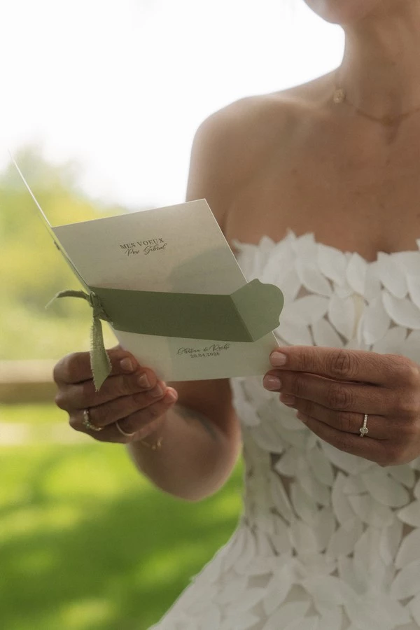 mariage-chic-vegetal-doubs-bourgogne-©camille-laurent-photographe (25)