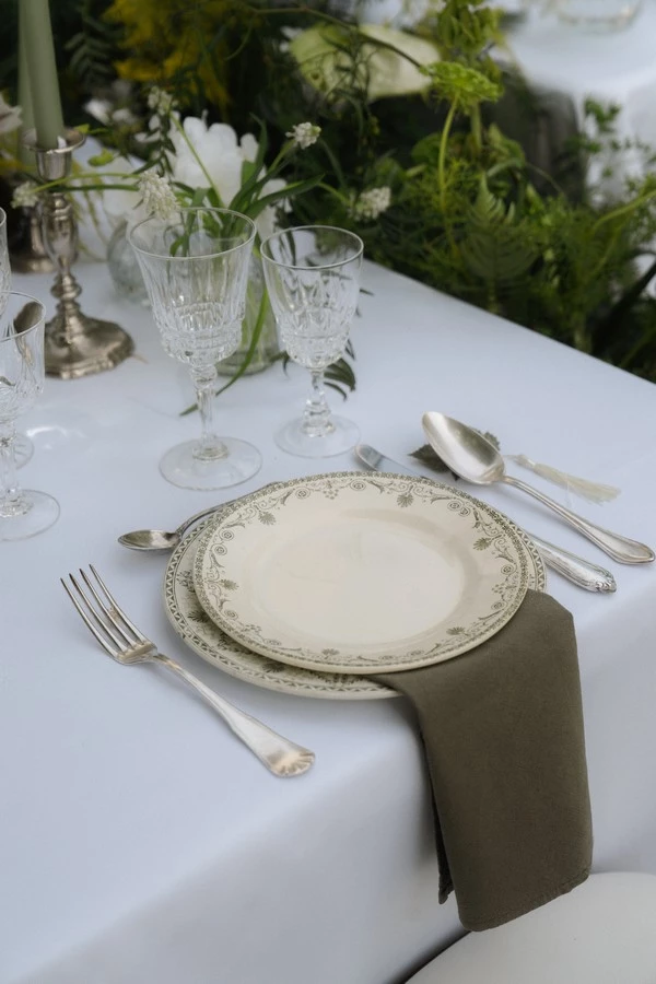 mariage-chic-vegetal-doubs-bourgogne-©camille-laurent-photographe (36)