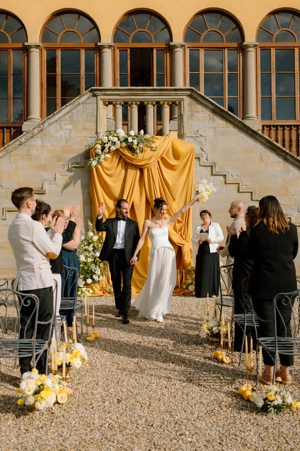 mariage-jaune-doré-luxe-toscane ©theclercs (35)