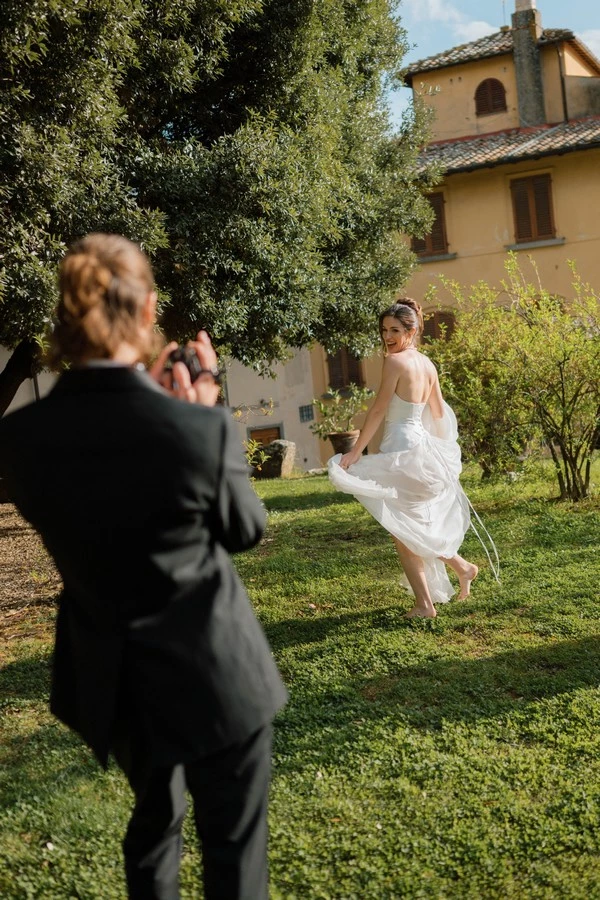 mariage-jaune-doré-luxe-toscane ©theclercs (38)