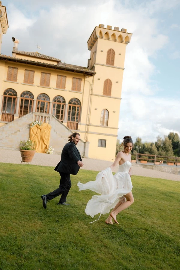 mariage-jaune-doré-luxe-toscane ©theclercs (42)