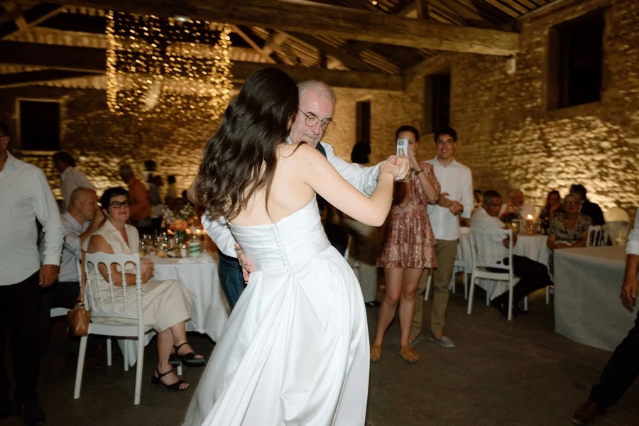 mariage-mediterraneen-chateau-de-saint-trys-beaujolais-lyon-rhone ©theclercs (39)