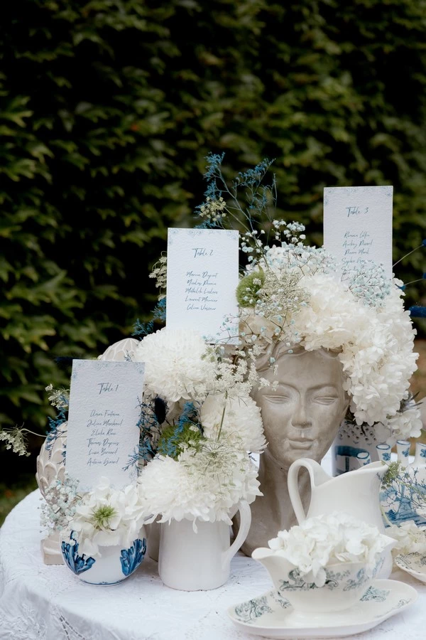 inspiration-mariage-bleu-et-blanc-chateau-de-saulnat-auvergne-©anais-capture (26)