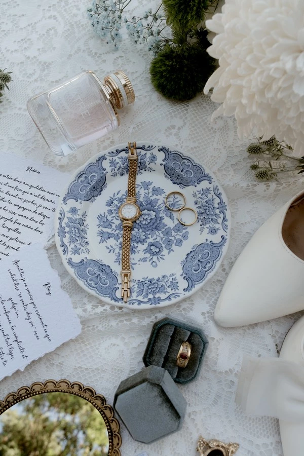 inspiration-mariage-bleu-et-blanc-chateau-de-saulnat-auvergne-©anais-capture (4)
