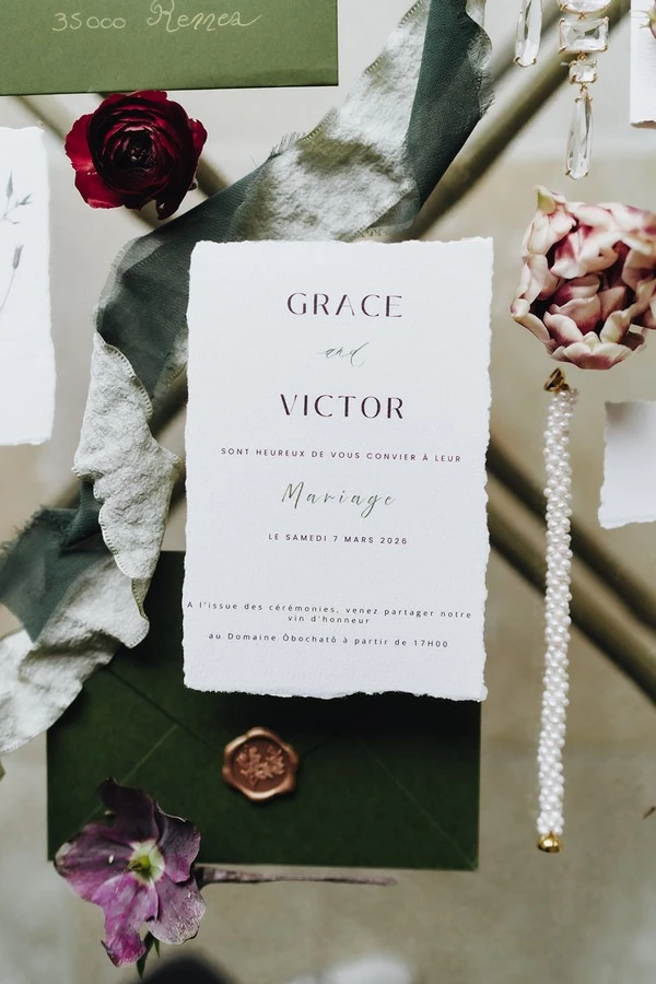inspiration-mariage-vert-et-bordeaux-bretagne-ille-et-vilaine-domaine-obochato ©Laurene-and-the-wolf (4)