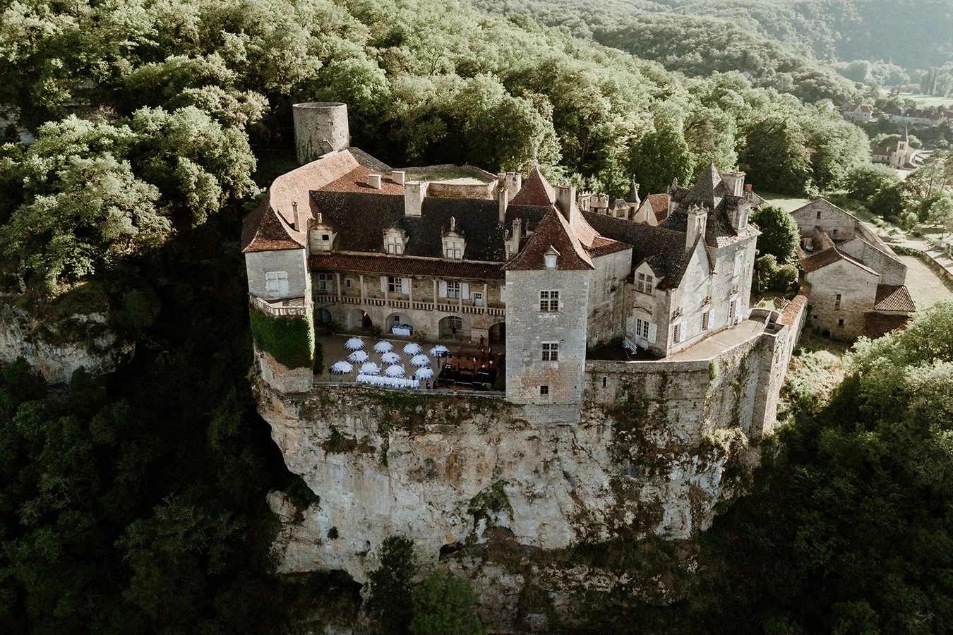 mariage-chateau-de-cenevieres-lot-©maxime-decarsin-photographe (30)