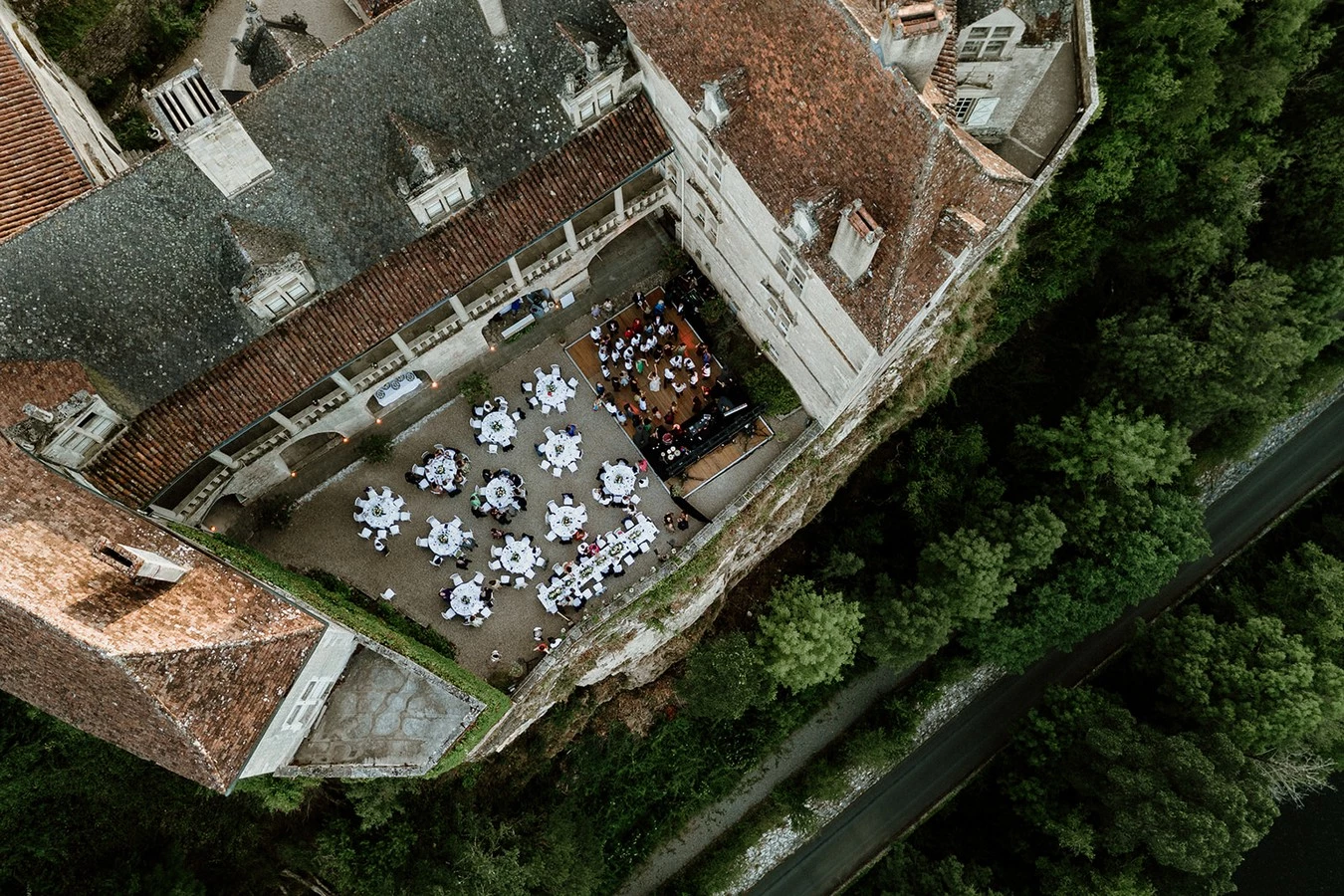 mariage-chateau-de-cenevieres-lot-©maxime-decarsin-photographe (40)